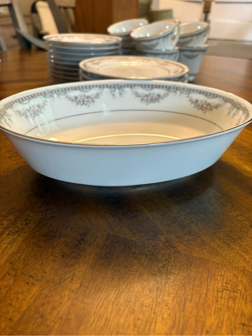 Classic Noritake Bridal Ribbon White China Dinnerware Set